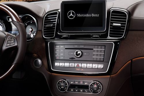 GLE-Class Center Console