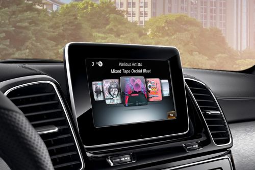 GLE-Class touch screen