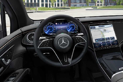 مرسيدس بنز إي كيو إس إس يو في Steering Wheel