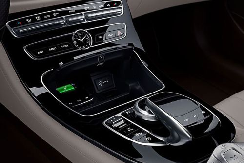 مرسيدس بنز الفئة - إي كابريوليه Gear Shifter