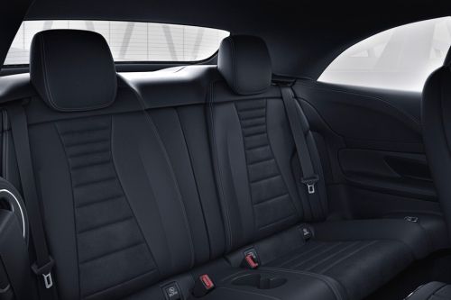 مرسيدس بنز الفئة - إي كابريوليه Rear Seats