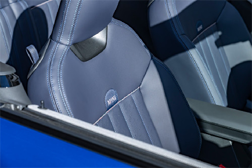 كونفرتيبل Front Seats