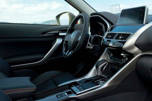 Eclipse Cross Front Seats