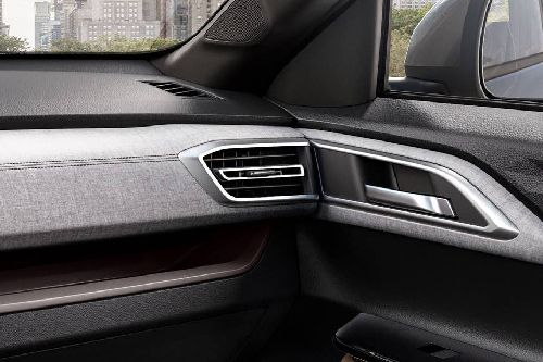 إكس فورس Front Side Ac Vents