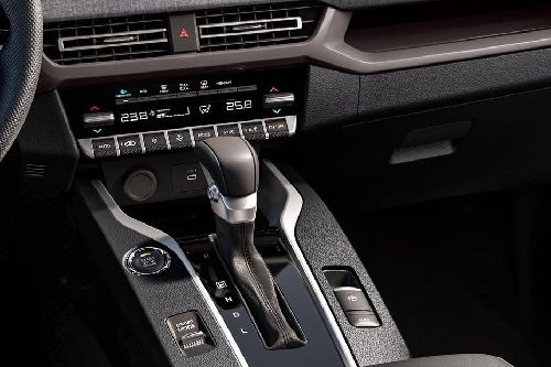 ميتسوبيشي إكس فورس Gear Shifter