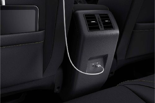 إكس فورس Rear AC Controls