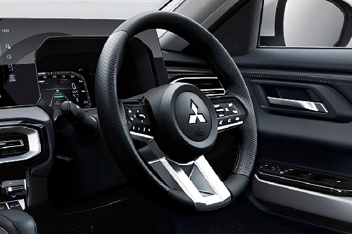 ميتسوبيشي ديستينيتور Steering Wheel