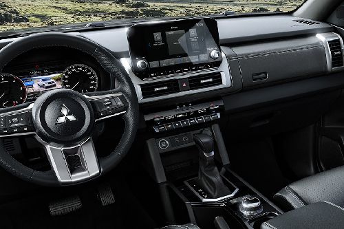 L200 Center Console