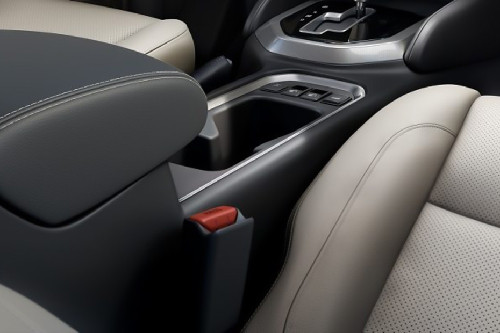 إسكتيرا  Cup Holders