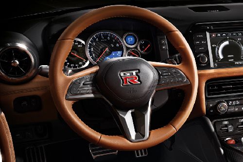 Nissan GT-R(2017-2020) Steering Wheel