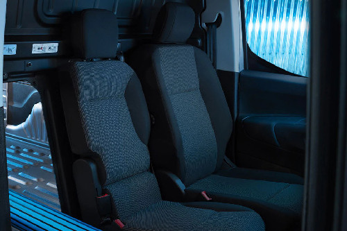 بارتنر Front Seats