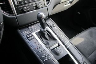 Porsche Macan S Gear Shifter