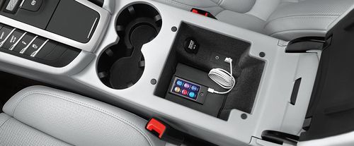 Power Accessories Outlet View of Porsche Macan S