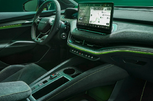 إلروك آر إس Center Console