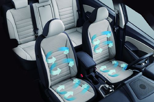 سانج يونج تيفولي Front And Rear Seats Together