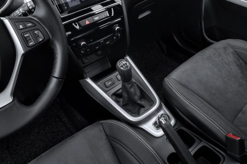 Suzuki Vitara Gear Shifter