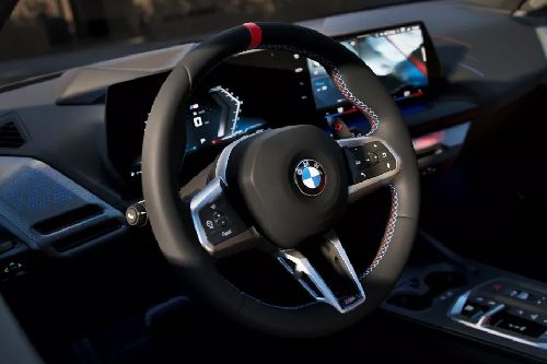 بي إم دبليو الفئة الثانية جران كوبيه Steering Wheel