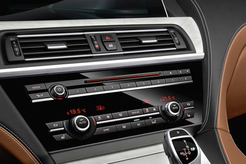 Side AC Controls of بي إم دبليو 6 Series Gran Coupe