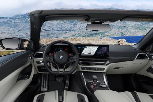 Dashboard View of  قابلة للتحويلM4