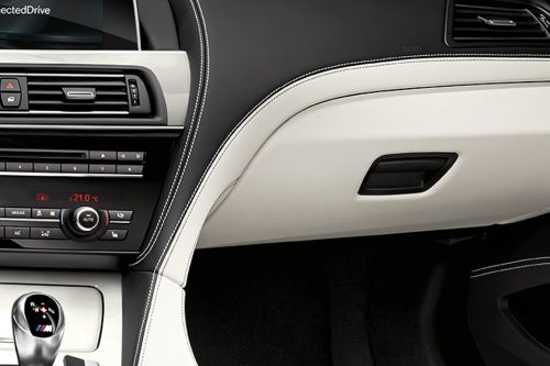 بي إم دبليو M6 Convertible Glove Box