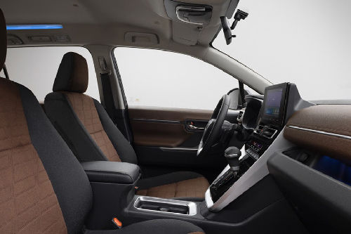 إنوفا Front Seats