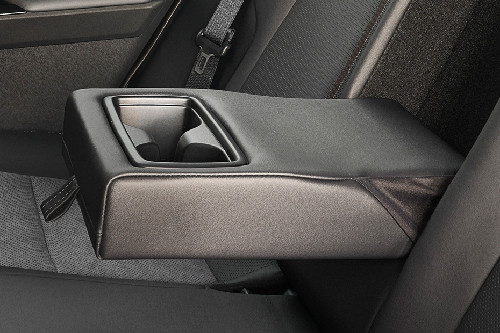 راف فور ٢٠٢٦ Armrest Rear
