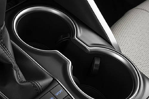 Camry 2023 Cup Holders