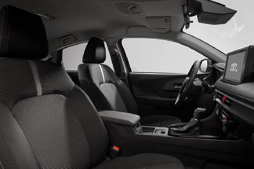 يارس 2023 Passenger Seat