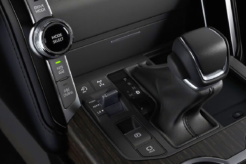 تويوتا لاند كروزر HEV ماكس Gear Shifter