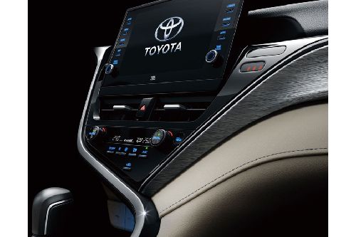 Camry HEV Center Console