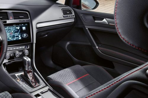 فلكس فاجن Golf TDI Passengers View