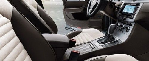 Passat (2012-2021) Front Center Divider