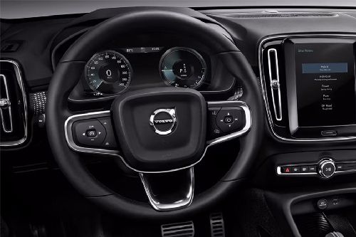 Volvo XC40 Steering Wheel
