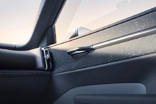 door handle interior of فولفو إكس 30