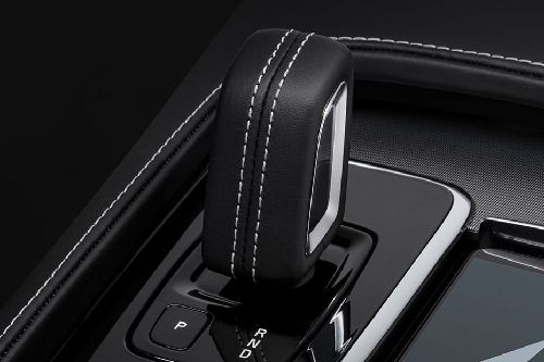 Volvo XC90 Recharge Gear Shifter
