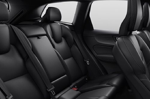 Volvo XC60 Recharge Rear Seats