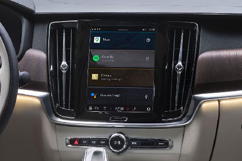 Front AC Controls of Volvo S90 Recharge