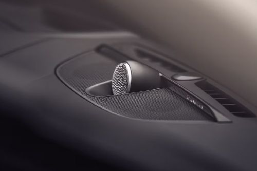 Speakers View of Volvo V60 Recharge