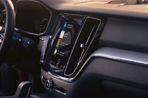 Front AC Controls of Volvo S60