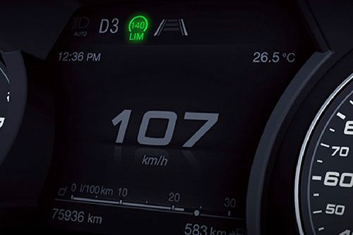 ستلفيو كوادريفوليو TachoMeter