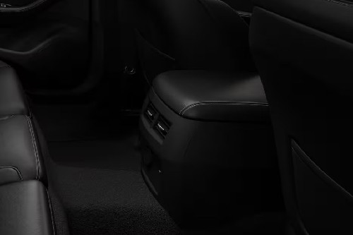 سي تي 5 في Rear AC Controls