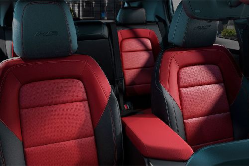 إيكوينوكس إي في Front Seats