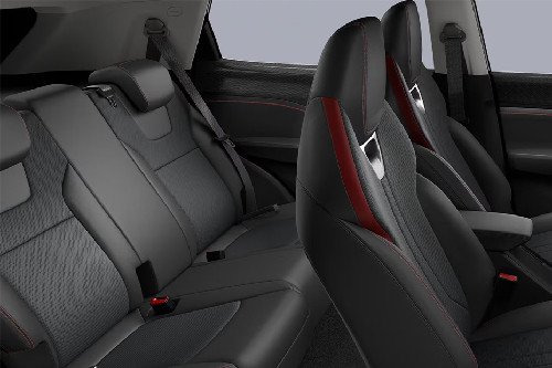 شفروليه جروف Rear Seats