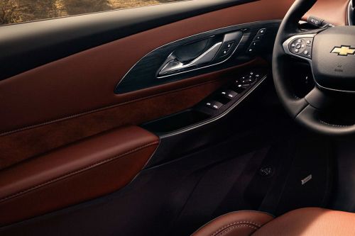شفروليه Traverse (2012-2021) Drivers Side In Side Door Controls