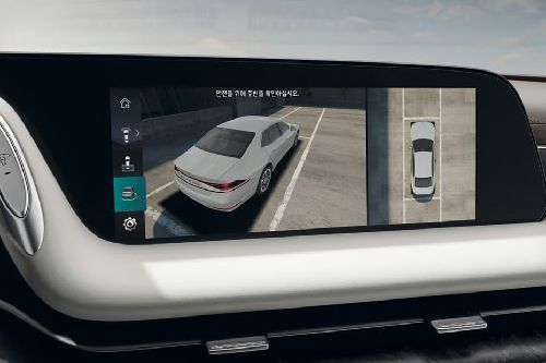 G90 Parking Assist