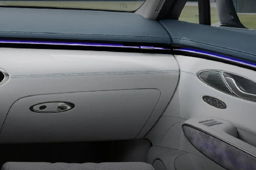 جينيسيس EV GV 70 Passengers View