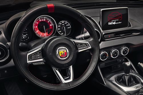 أبارث 124 Spider Steering Wheel