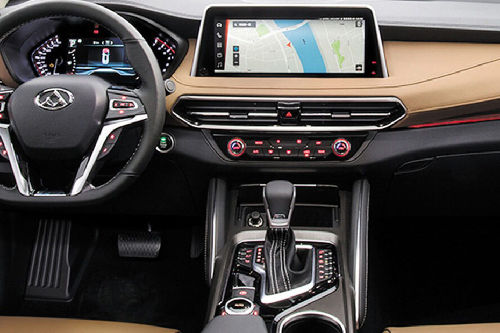 D90 PRO Center Console