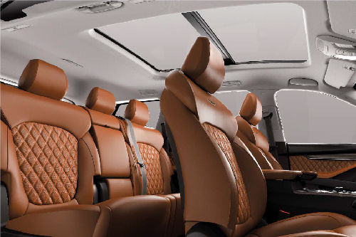 Maxus D90 PRO Front And Rear Seats Together