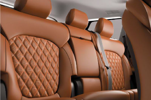 Maxus D90 PRO Rear Seats